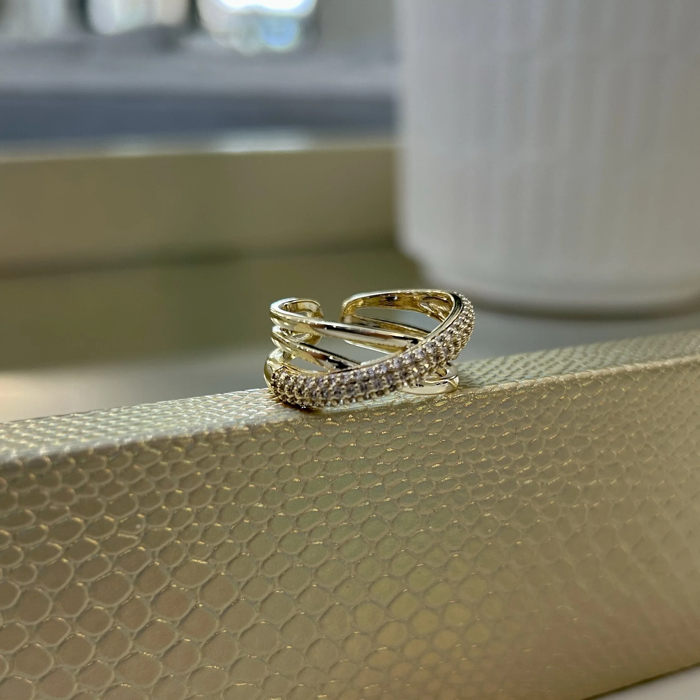 Anillo Cruzado