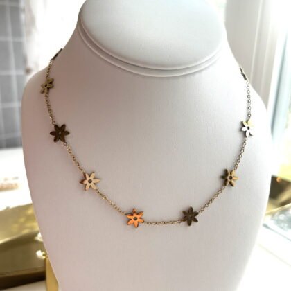 Cadena Daisy Gold